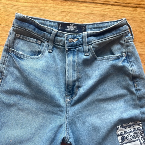 Unique Jeans with Bandana Stitching - Picture 5 of 7